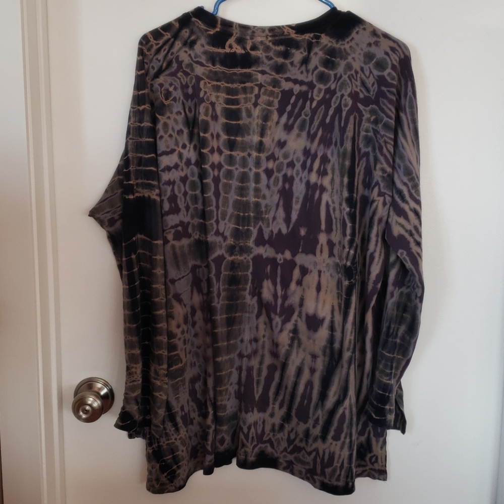 BARBARA LESSER TEE - Picture 4 of 9